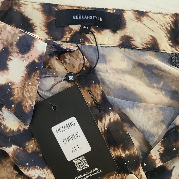 Beulah Style Sheer One Size Over Shirt Top Leopard Print Button Up Glam NEW - Picture 6 of 9
